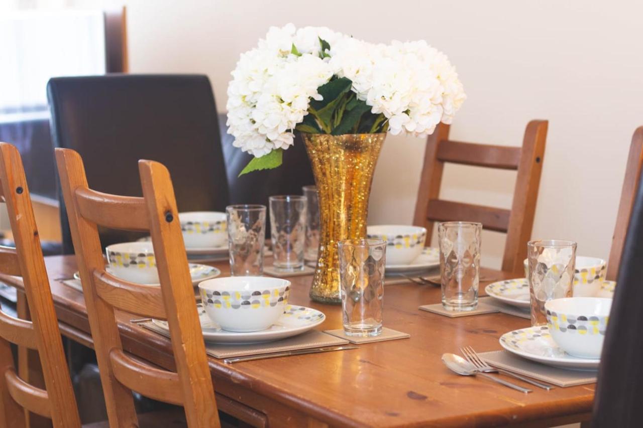 Romulus Court Fenham Villa Нюкасъл ъпон Тайн Екстериор снимка