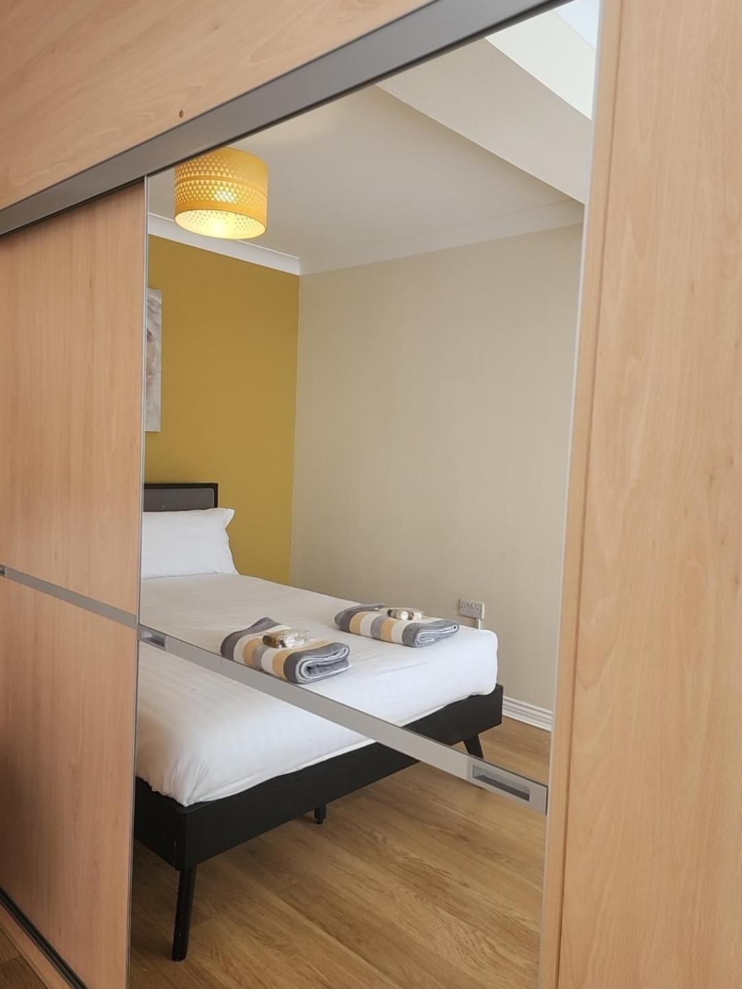 Romulus Court Fenham Villa Нюкасъл ъпон Тайн Екстериор снимка